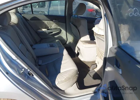 2010 Honda Accord 2.4 Ex-L from USA, damaged, VIN 1HGCP2F89AA122791